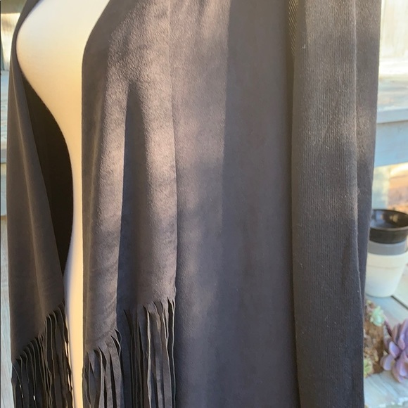 Steven Edwards Cardigan With Fringe - Picture 2 of 9